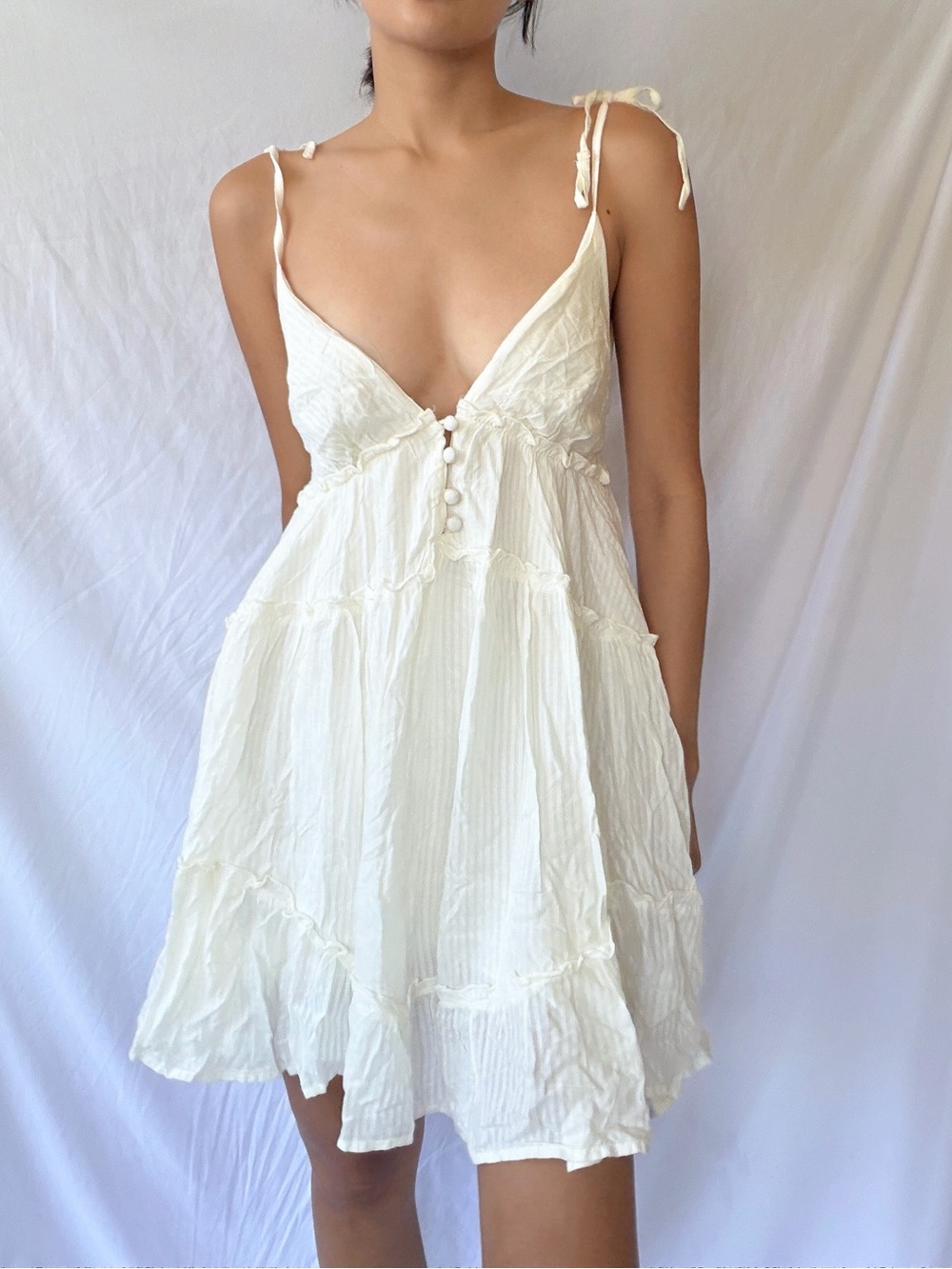 NWT Urban Outfitters Cream Tiered Open-Back Babydoll Sundress XS - Picture 4 of 11